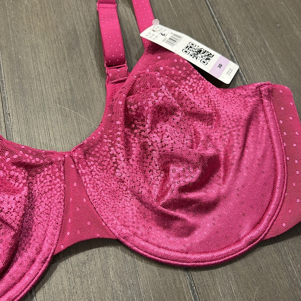 NWT! Wacoal 855303 - 36D - Picture 2 of 10